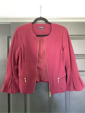 Roz&Ali Women’s Burgundy Zip-Front Bell Sleeve Jacket